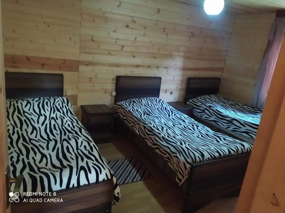 Guesthouse Luka Ушґулі Екстер'єр фото